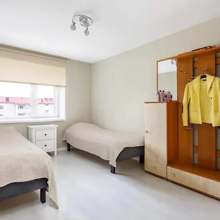 Paernu Spa Duplex For 8 Appartamento Pärnu